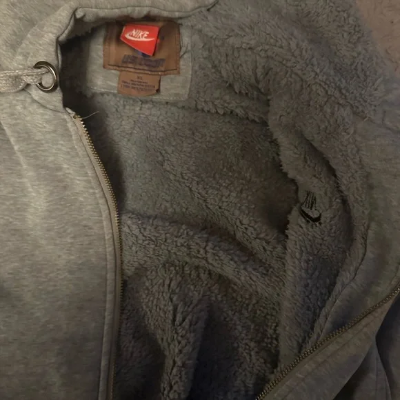 Nike Men's Gray Hoodie Jacket - Picture 3 of 3